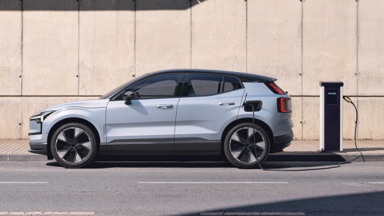 313297_Volvo_EX30_exterior