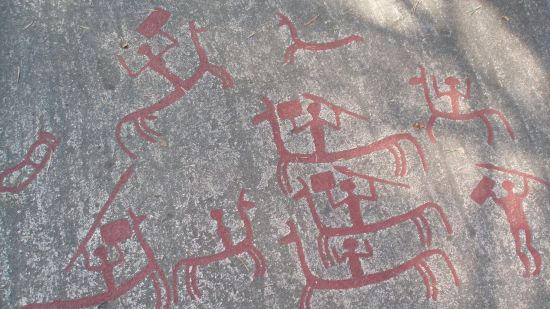 Grabado rupestre de la Edad del Bronce en Suecia