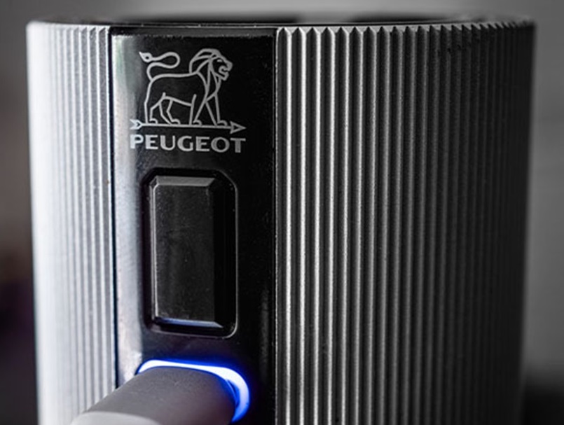 Foto_Peugeot_MolinillosElectricos_6