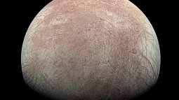 La luna Europa produce menos oxígeno del que se creía (pero no es poco)