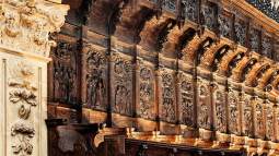 silleria-coro-catedral-jaen