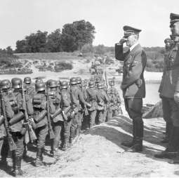 Hitler ejército nazis