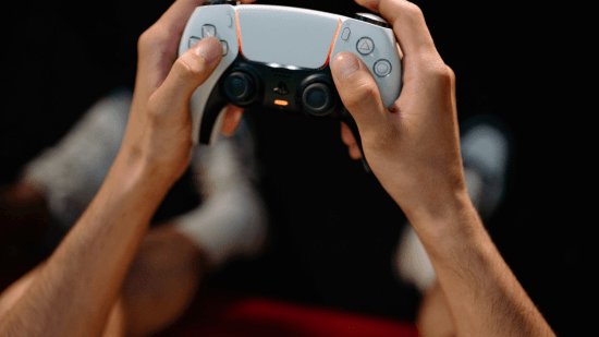 PlayStation 5 Digital Slim Amazon y El Corte Inglés