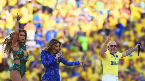 Pitbull, Jennifer Lopez, Claudia Leitte