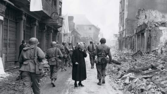 Mujeres en la posguerra