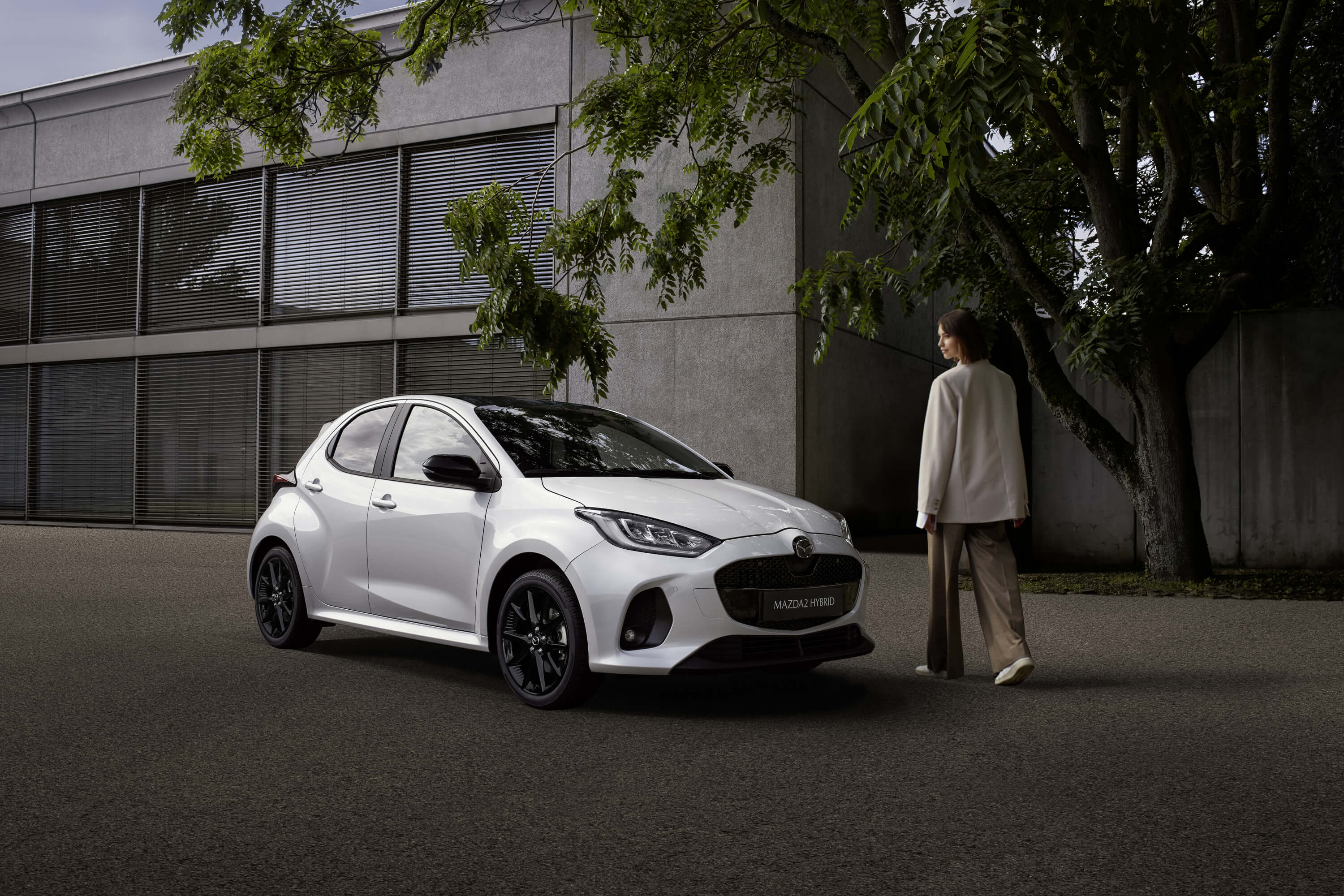 2024_mazda2_hybrid_germany_still-6_highres