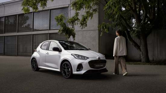 2024_mazda2_hybrid_germany_still-6_highres