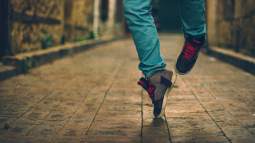 Pies bailando hip hop