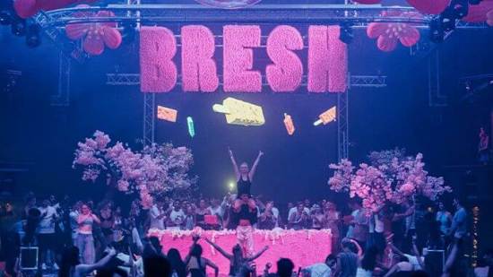 Cinema-music-and-sports-in-July-at-CUPRA-City-Garage-Madrid_02_HQ