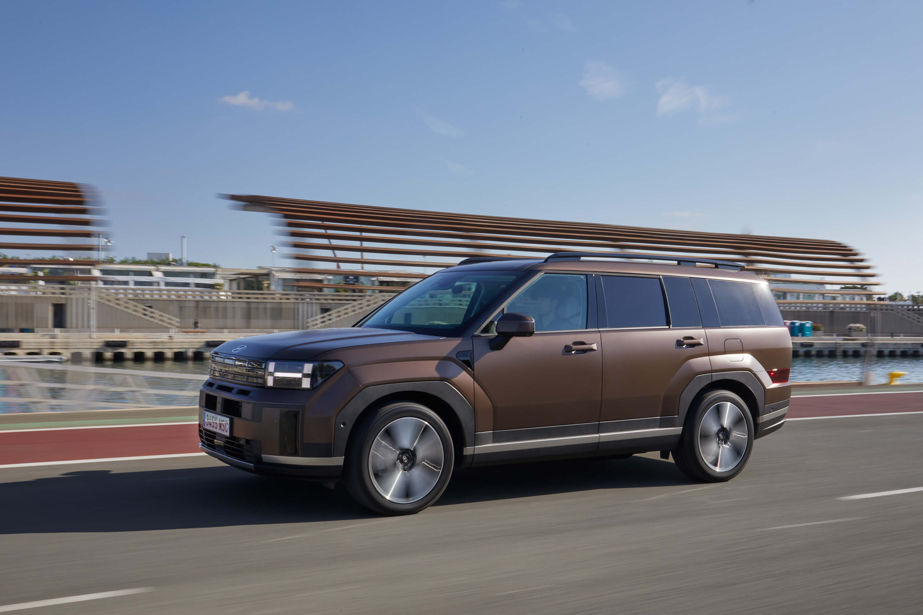 HyundaiSANTAFE2024Exterior(3)