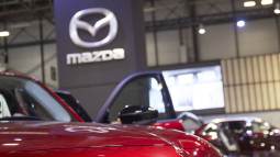 mazda (2)