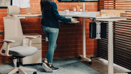 Tres innovaciones para renovar tu despacho FlexiSpot