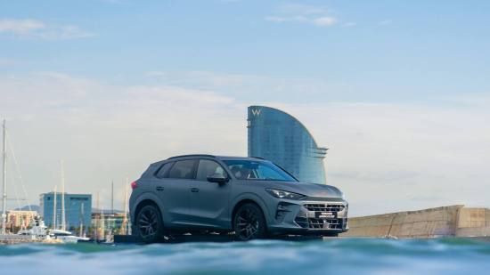 CUPRA-Terramar-America-s-Cup-from-land-to-the-sea_HQ_01