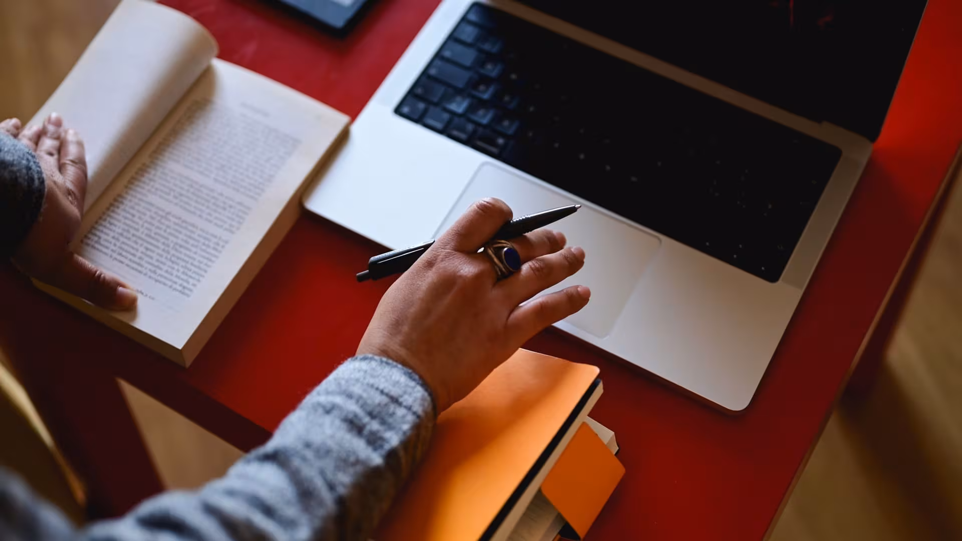 La emoción, una moneda de doble cara para los traductores