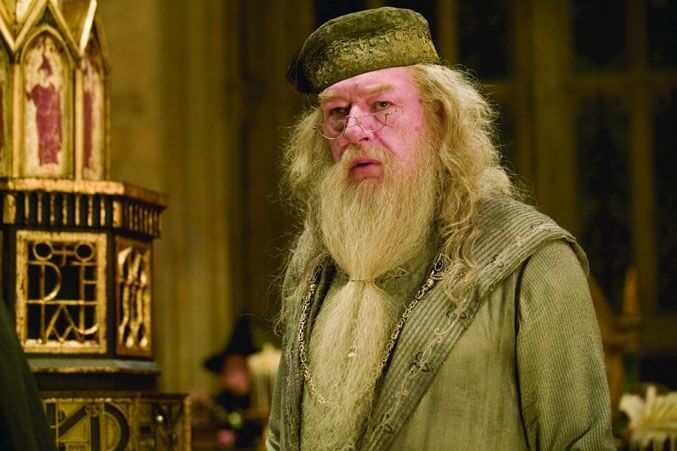 Michael Gambon como Albus Dumbledore en Harry Potter y el cáliz de fuego