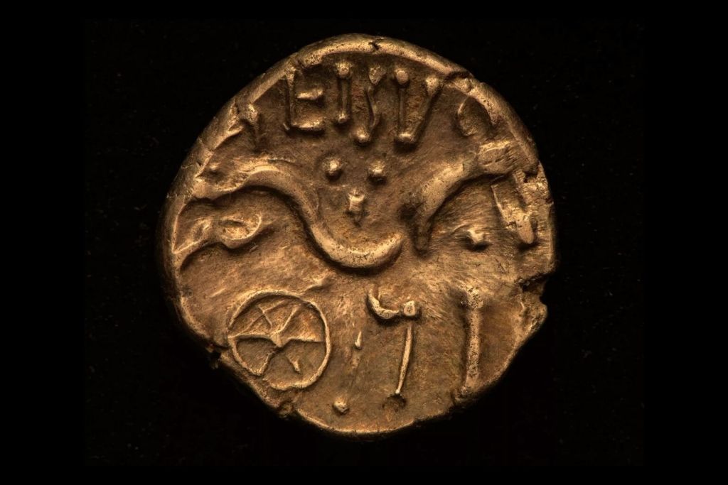 El tesoro de monedas romanas, valorado en 100.000 libras, fue hallado en la zona de Leigh y Bransford, al oeste de Worcester