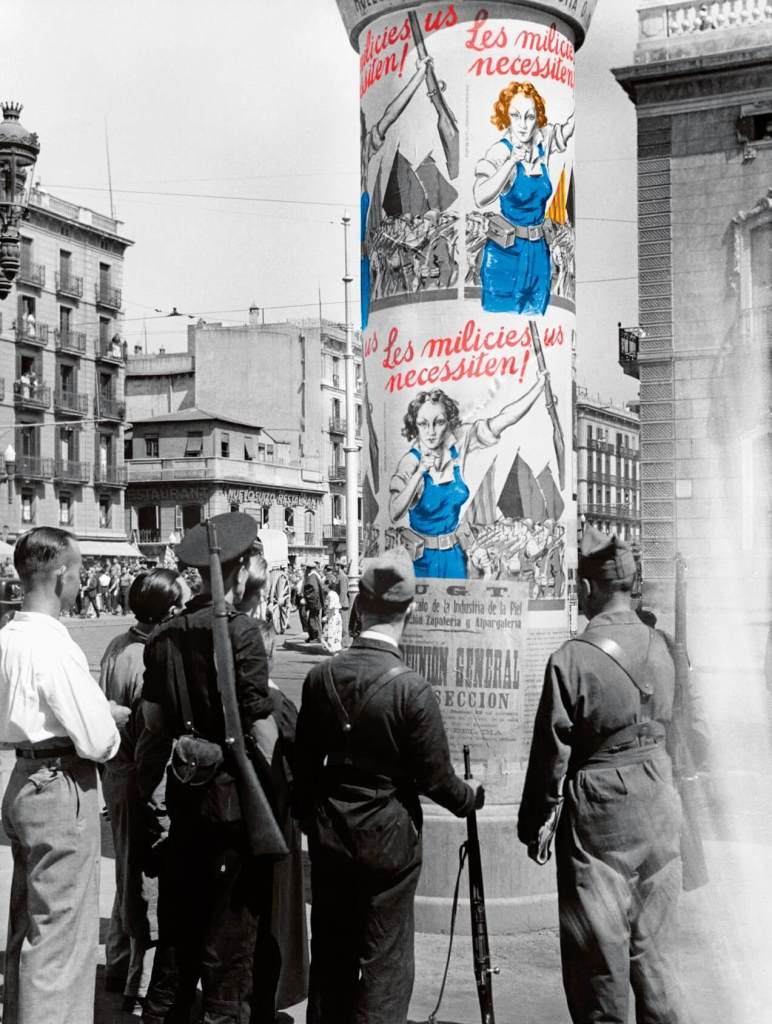 Cartel de propaganda en Barcelona llamando a las mujeres a la milicia