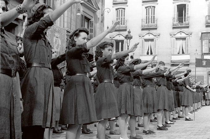 Sección Femenina de la Falange