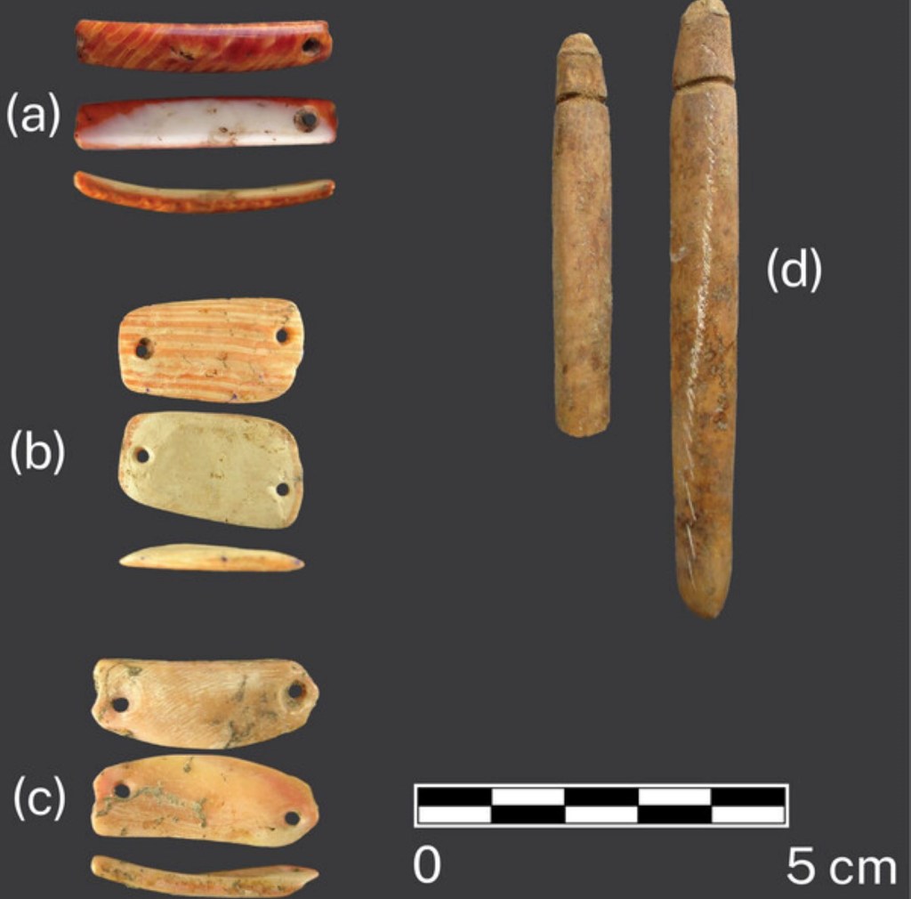 Objetos de concha de Epi y Tongoa