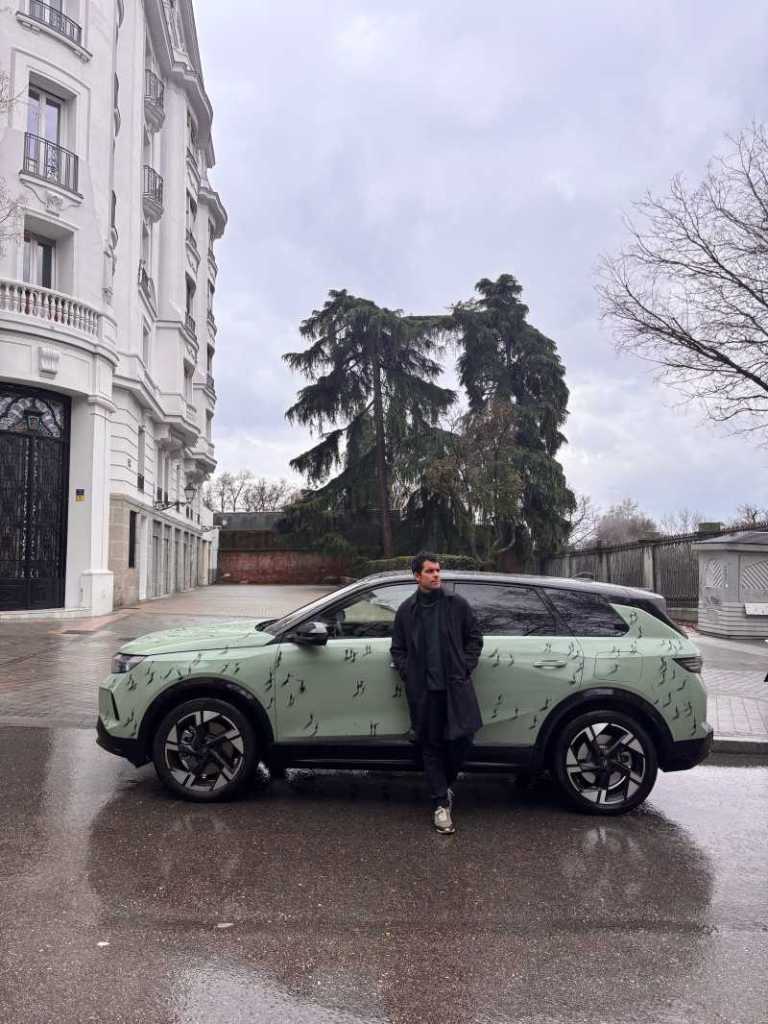 El arte de Monge cobra vida en la carrocería del Nuevo Opel Grandland