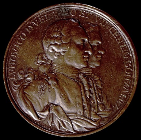 Medalla que homenajea a Luis de Velasco y Vicente González