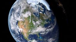 El eje de rotación de la Tierra podría desplazarse hasta 27 metros entre 1900 y 2100 debido al deshielo global