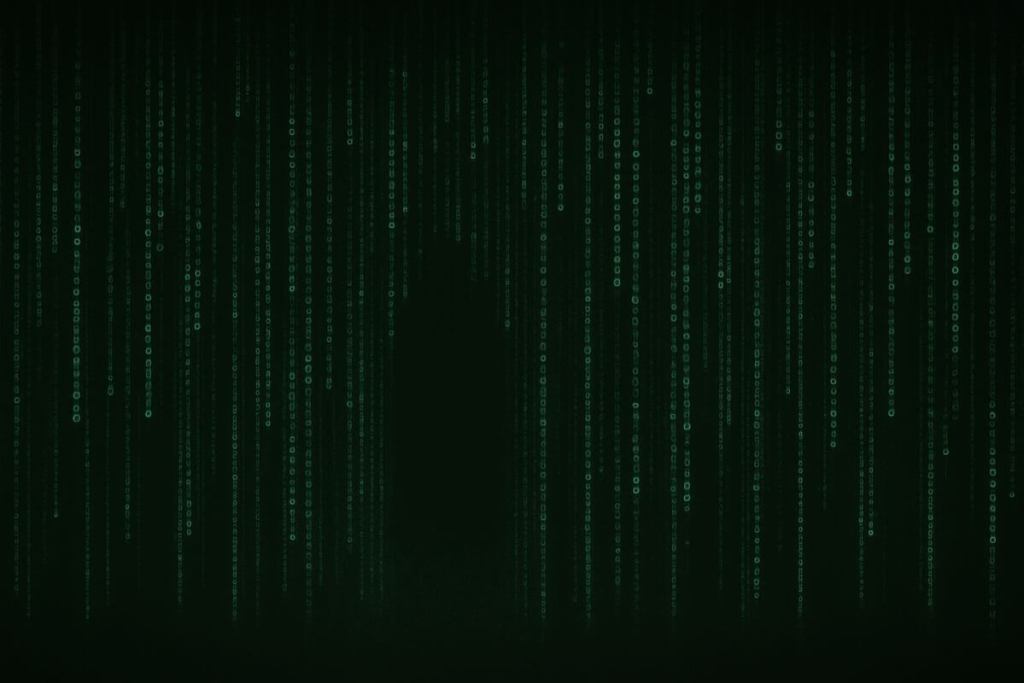 ¿Realidad o simulación? Así se convirtió 'Matrix' en un ícono visual de la era digital