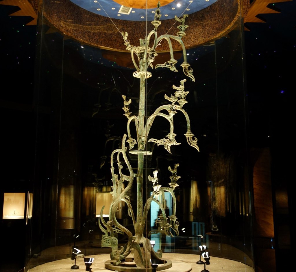 Árbol de bronce de Sanxingdui