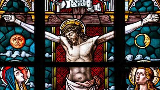 El análisis médico forense de la crucifixión revela un lento colapso del cuerpo por asfixia, hemorragias y fallo multiorgánico