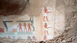 Encuentran en Egipto tumbas con inscripciones secretas y patios rituales de la élite del Reino Nuevo