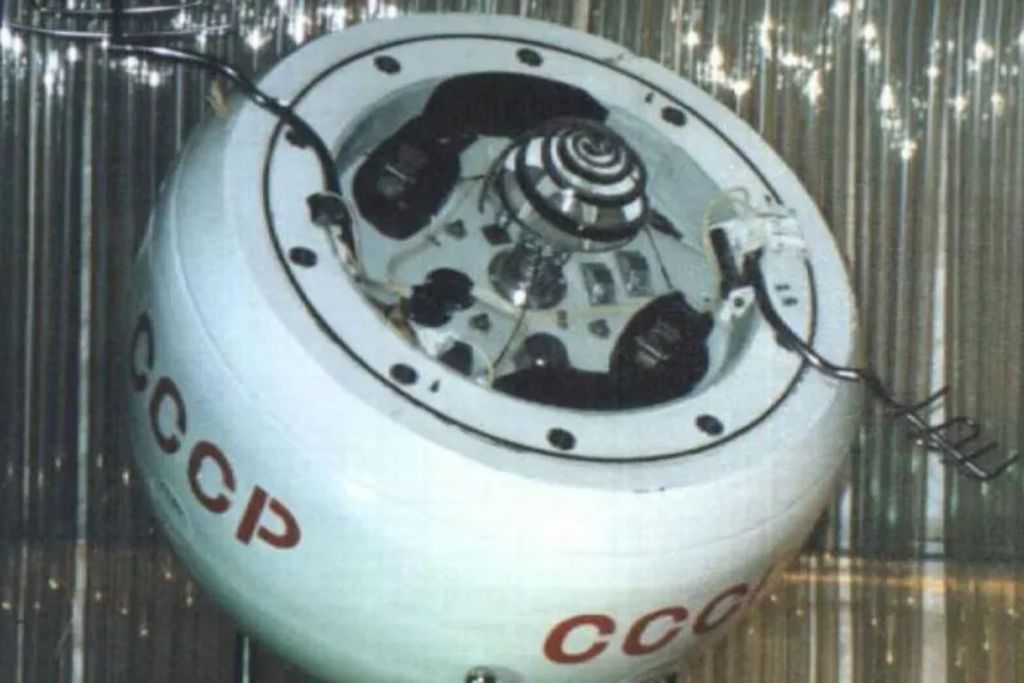 La sonda soviética Venera 8, diseñada para explorar Venus, fue una nave gemela del Kosmos 482
