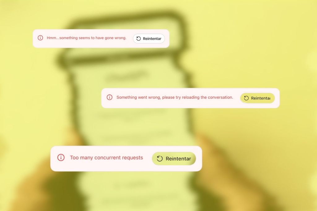 Algunos de los mensajes de error que ha mostrado ChatGPT a lo largo de la mañana
