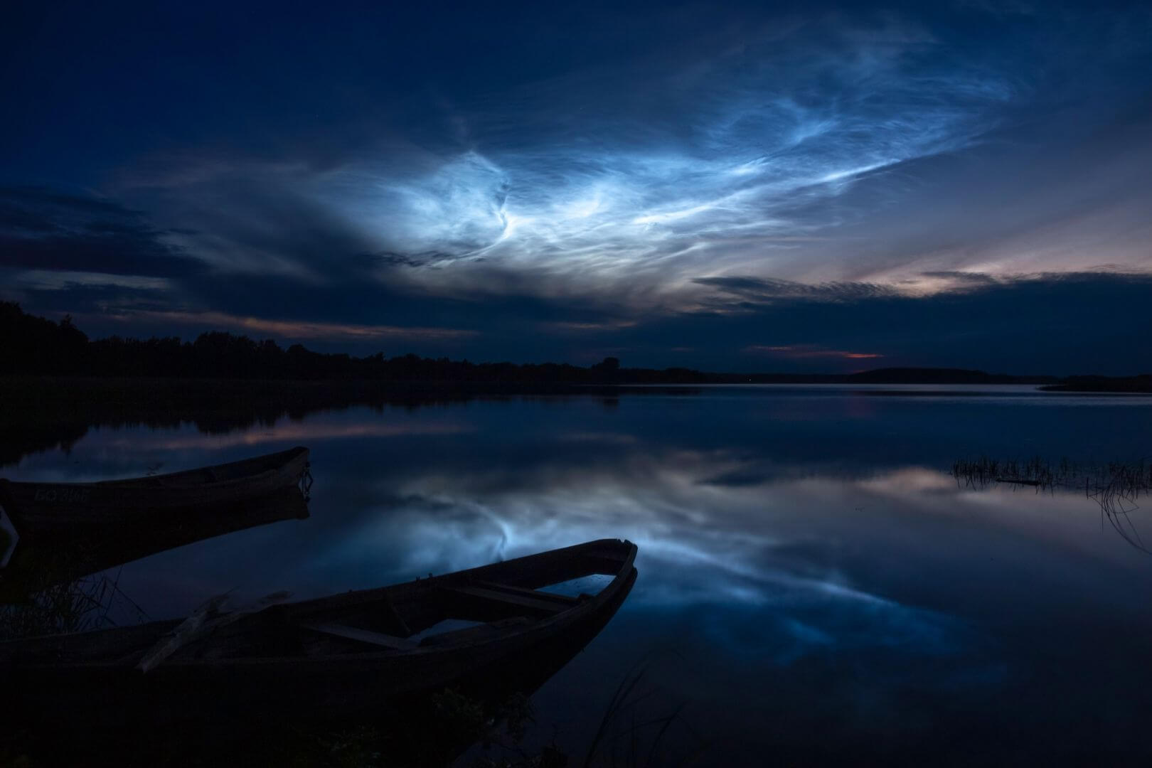 Un espectáculo etéreo que solo puede verse en contadas noches de verano