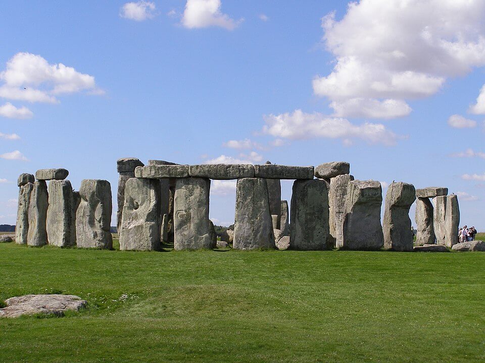 Stonehenge pudo haber sido un centro de curación al que viajaban enfermos desde toda Europa.