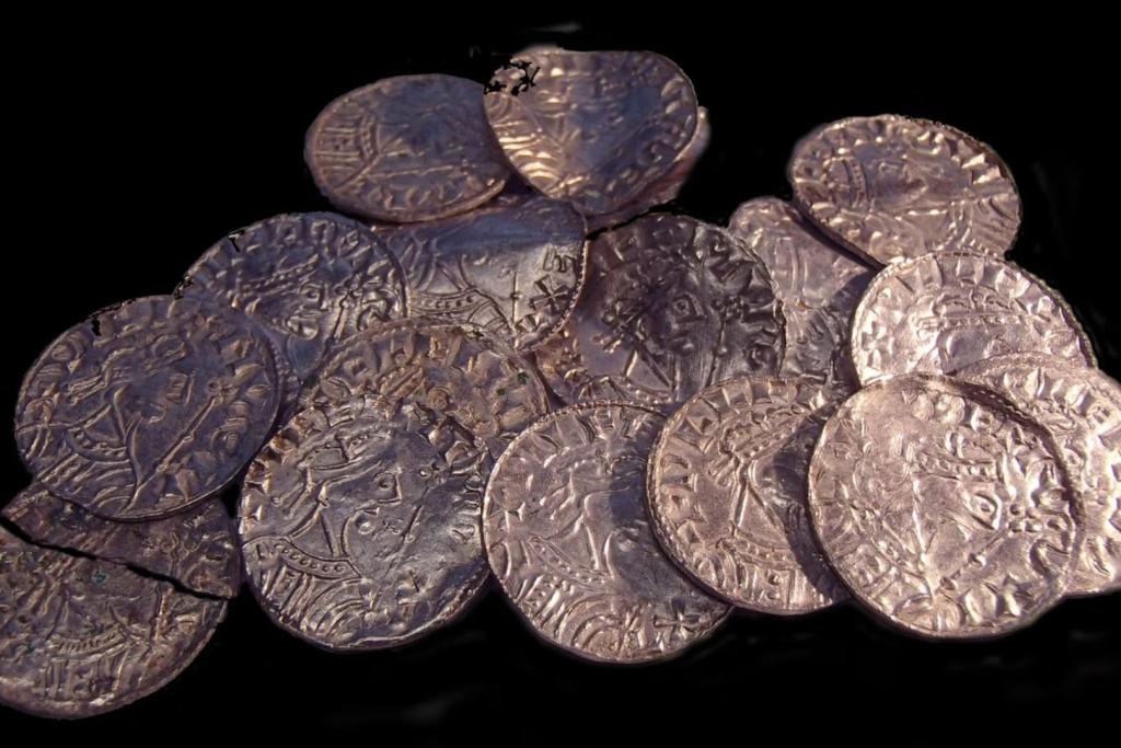 En 2022, los detectoristas de metales sacaron a la luz tesoros como el célebre tesoro de Chew Valley