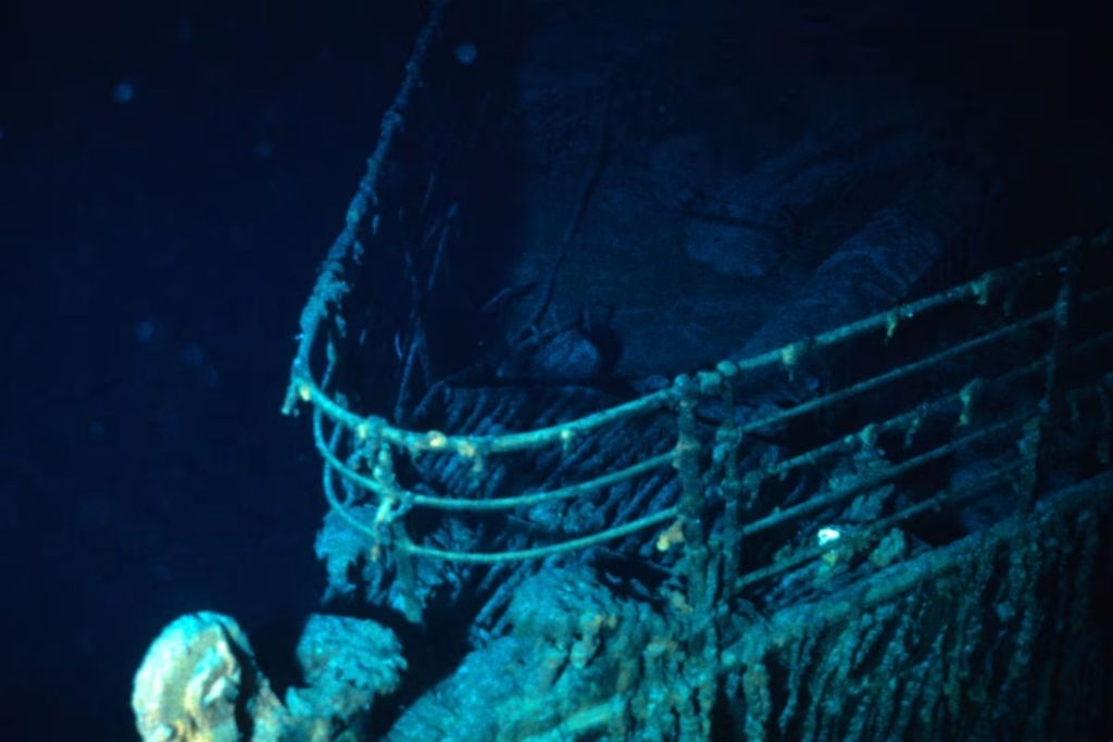 La proa del Titanic en 1986, un año después de que el equipo liderado por el oceanógrafo Bob Ballard localizara los restos del naufragio