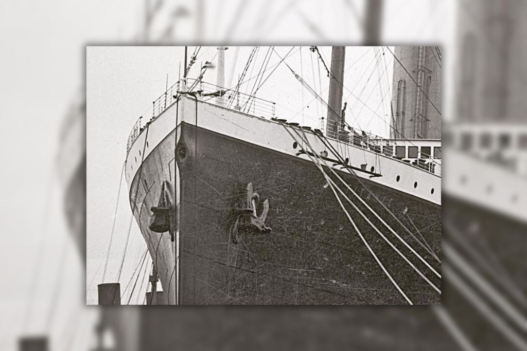 Fotografía del Titanic, días después de su viaje inaugural