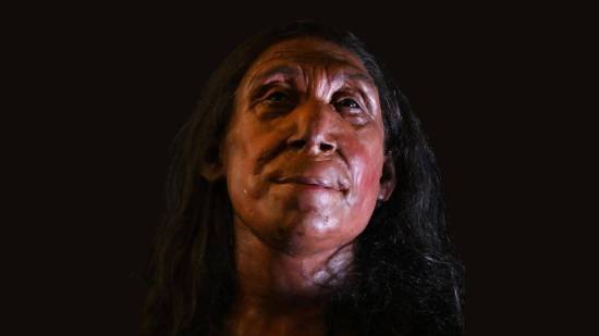 El rostro reconstruido de una mujer neandertal de hace 75.000 años