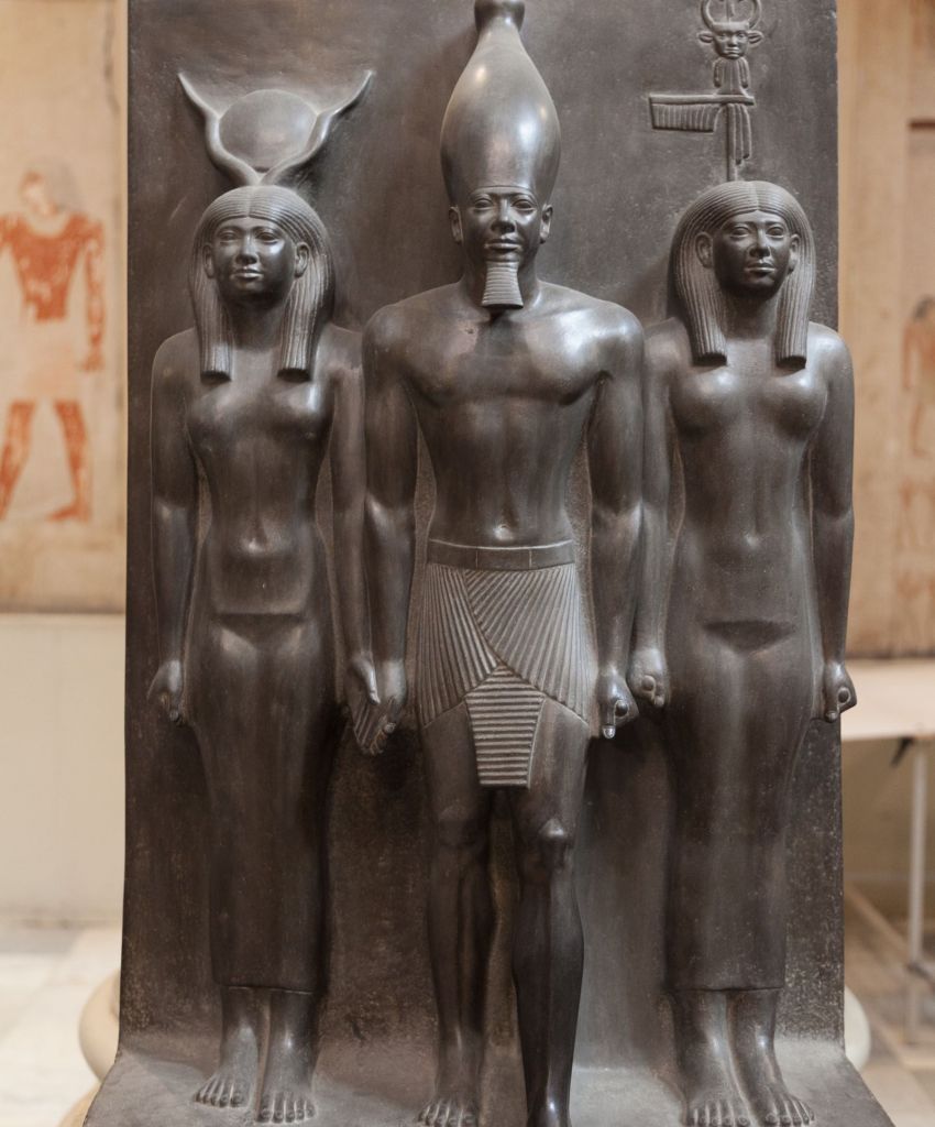 Estatua de Menkaura, Hathor y Dióspolis Parva