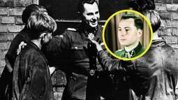 Durante su estancia en Berlín el 7 de julio de 1944, Léon Degrelle mantuvo un encuentro con trabajadores belgas voluntarios que se habían trasladado a la capital del Tercer Reich